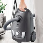 جاروبرقی آاگ مدل VX4-1-GM